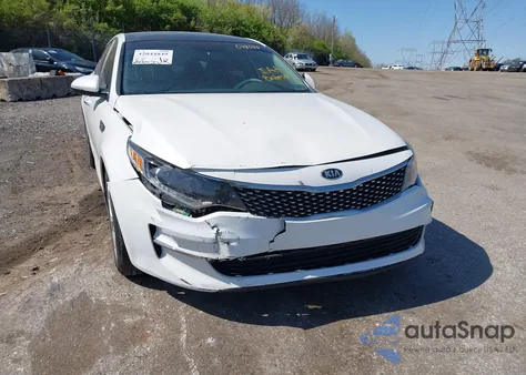 2016 Kia Optima Ex z USA, uszkodzony, nr VIN 5XXGU4L37GG048085
